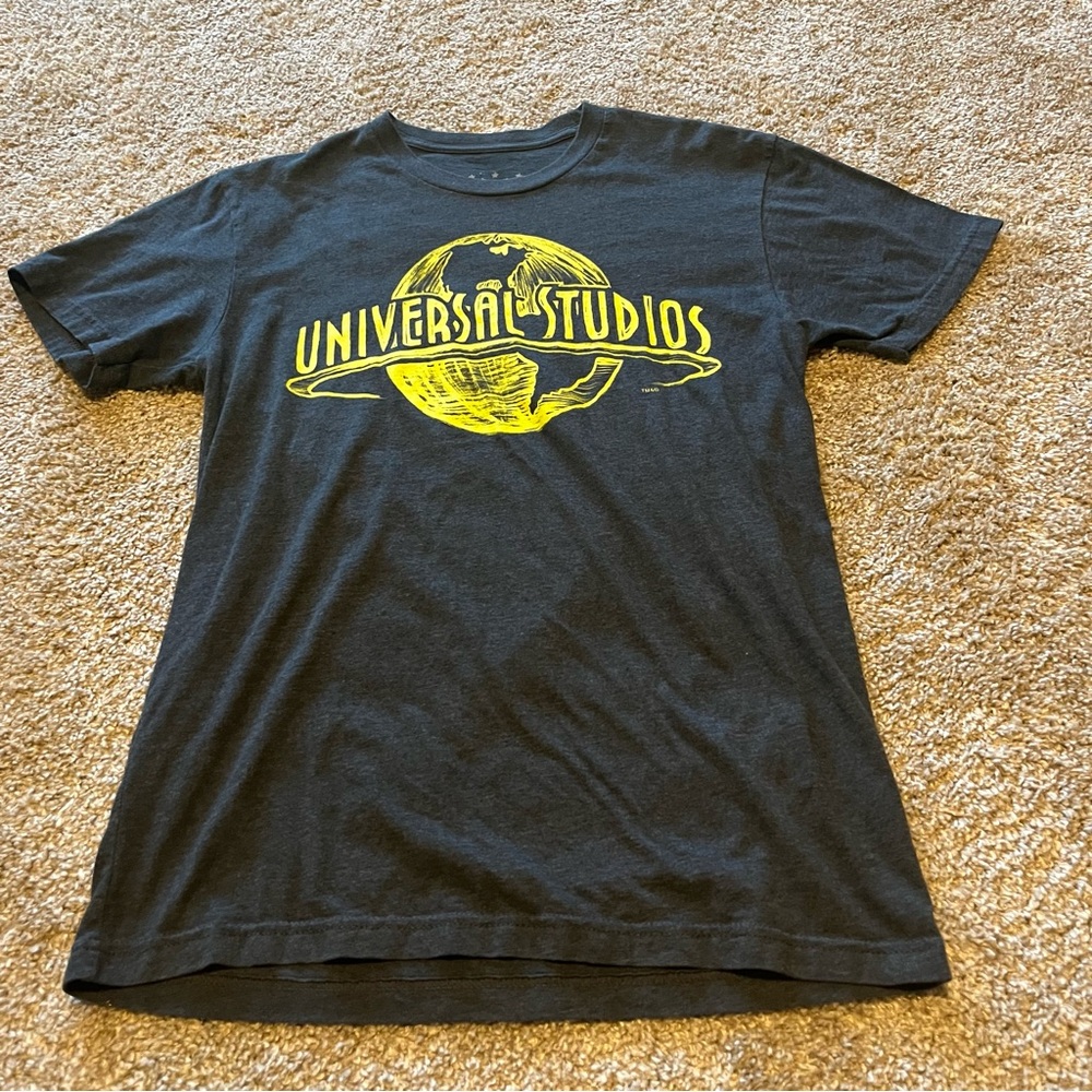 Universal Studios logo t-shirt